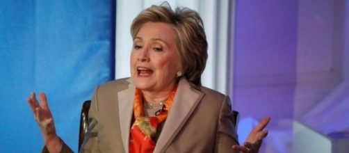 (BRENDAN MCDERMID/REUTERS) Clinton Speaking May 2nd