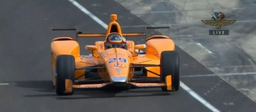 Fernando Alonso debutando en las Indy 500, momento hist&oacute;rico