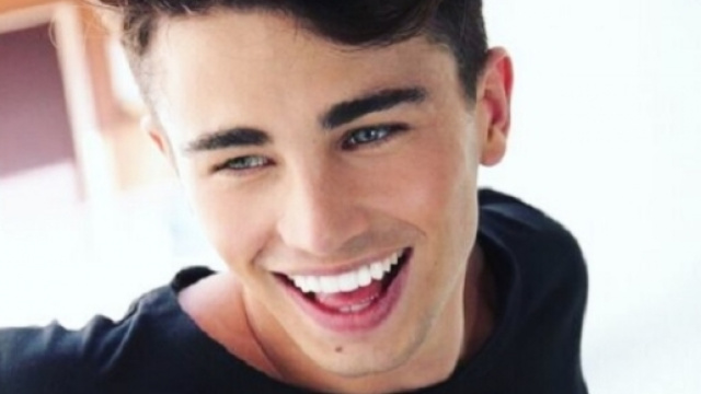 Amici 2017: Riccardo Marcuzzo nei guai per colpa di Facchinetti ... - melty.it