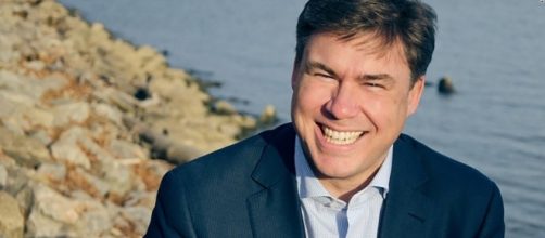 Mike Dubke steps down as Donald Trump's communications director. (Photo: CNNPolitics.com)