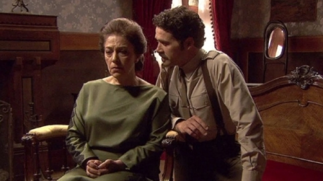 Il Segreto: Francisca e Cristobal complici.