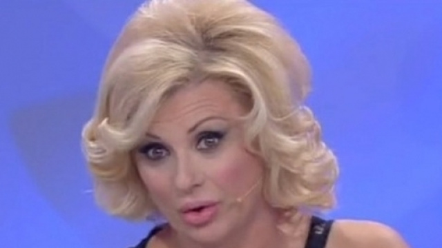 Tina Cipollari resta a Uomini e Donne e spiega i motivi per i quali non parteciper&agrave; alla nuova edizione di Pechino Express