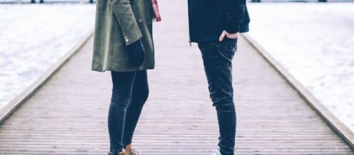 Here are some of the signs that your husband does not love you anymore. Photo via nosmalllife.me