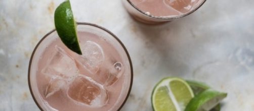 Essentials for Hosting a Worry Free Party on the Patio - summerhousepatio.com