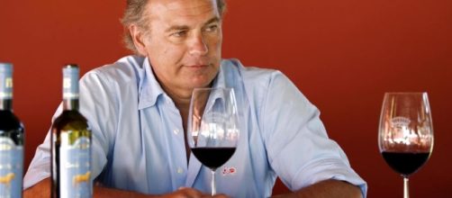 Los negocios de Bert&iacute;n Osborne fuera de la TV. Noticias de Noticias - elconfidencial.com