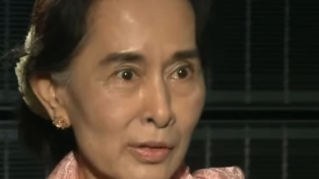 Aung San Suu Kyi, ministro degli Affari esteri del Myanmar