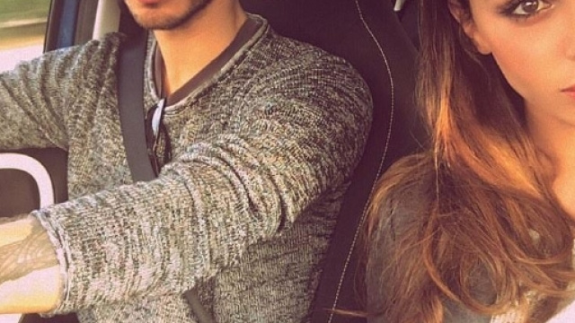 Belen e Stefano colpo di scena a Selfie