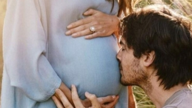 Somerhalder-Reed in attesa di un beb&egrave;: l'annuncio dell'attrice su Instagram.