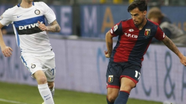 Marcelo Brozovic in campo a Marassi