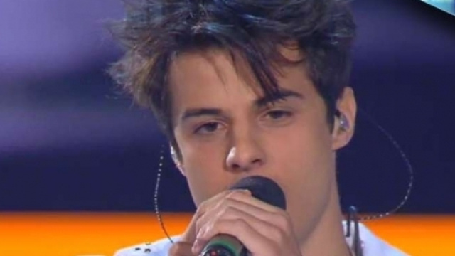 Mike Bird minaccia di lasciare Amici.