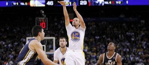 Golden State Warriors Power Past Utah Jazz - bluemanhoop.com