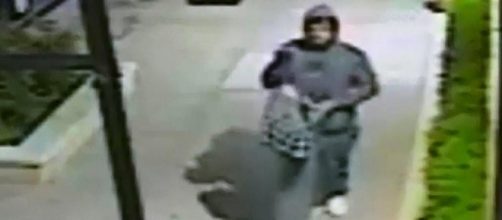 Photo screen capture from video / Pix 11