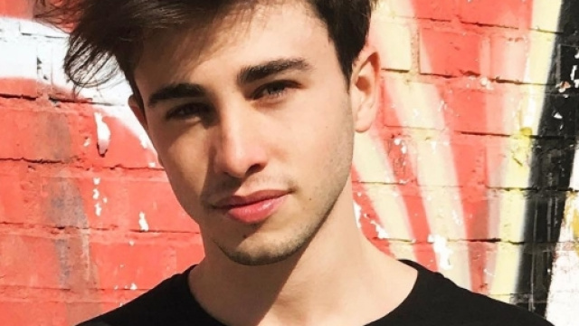 Riccardo Marcuzzo squalificato da Amici 16.