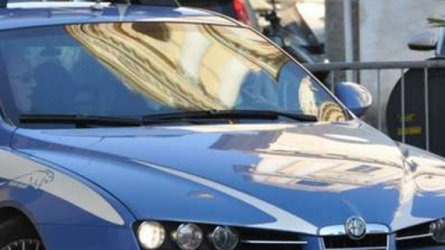 Milano, investe la madre per sbaglio