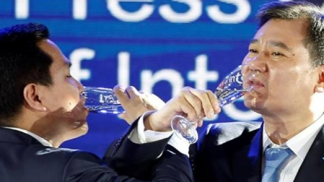 Inter, Suning pensa in grande: obiettivi Aguero e Suarez per la ... - superscommesse.it