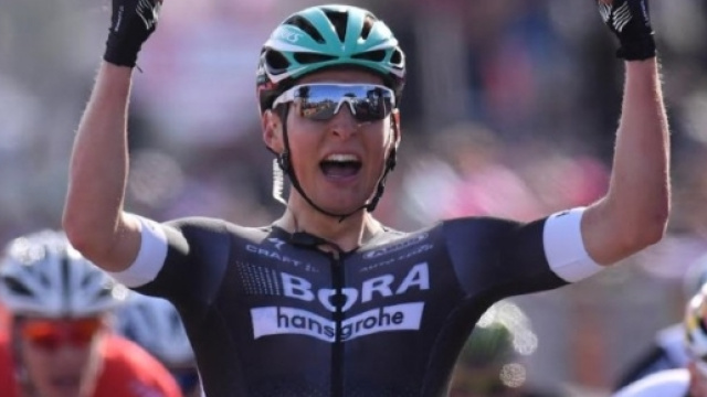 Postlberger prima maglia rosa del #giro100