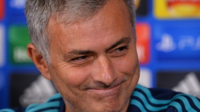 Utd : une &eacute;norme enveloppe pour le mercato de Mourinho ? - bfmtv.com