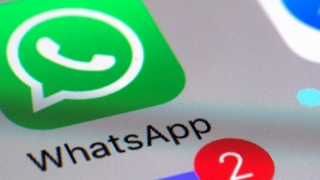 Whatsapp, ancora una volta, al centro di 1000 polemiche
