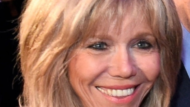 Brigitte TROGNEUX - Fraternelle : l'encyclop&eacute;die biographique de l ... - geneanet.org
