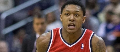 Beal in action, Wikipedia https://en.wikipedia.org/wiki/Bradley_Beal#/media/File:Bradley_Beal_Wizards_cropped.jpg