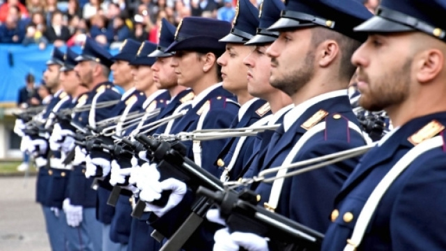 Concorsi Polizia e posti di lavoro - orizzontelavoro.com