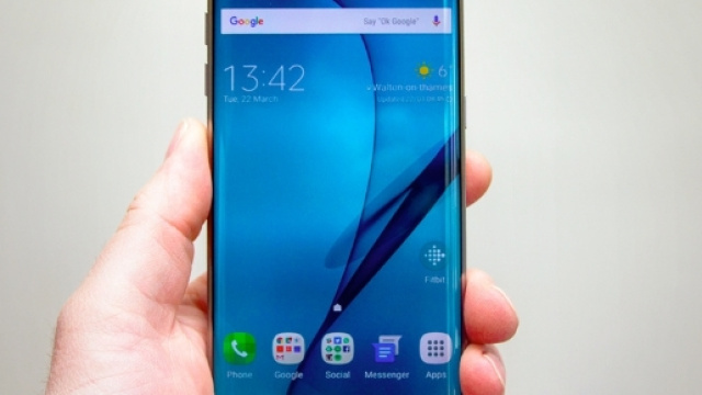 Il modello Edge dell'ormai ex top di gamma di casa Samsung