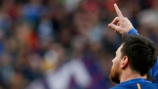 Messi, dit "La Pulga" c&eacute;l&eacute;brant un but