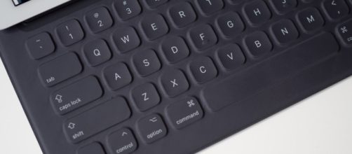 Apple iPad Pro Laptop Review - Reviewed.com Laptops - reviewed.com