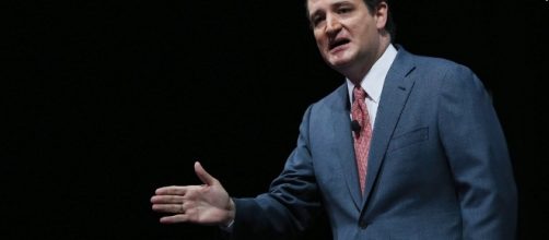 Cruz, Sanders face off on Obamacare - CNNPolitics.com - cnn.com