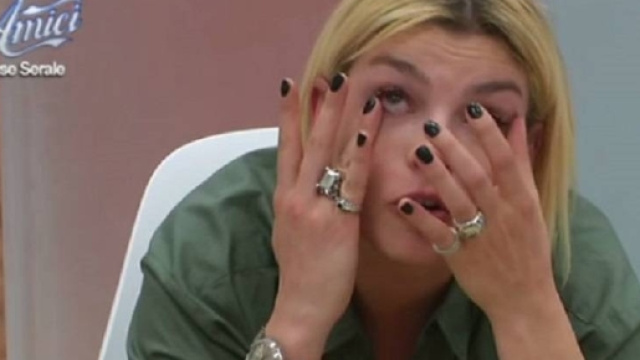 Emma Marrone in lacrime: tutta colpa del ballerino di Amici