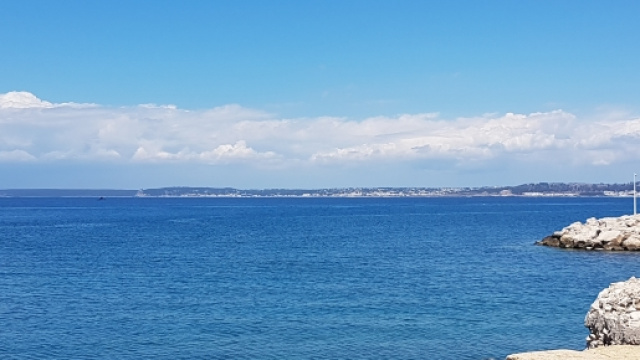 Una foto dello splendido mare del Salento