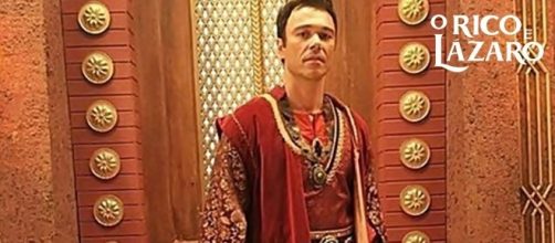 O vil&atilde;o Nebuzarad&atilde; passa por cima de todos para se tornar rei