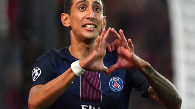 Angel di Maria esulta dopo il gol al Barcellona nell'andata degli ottavi di Champions - dailymail.co.uk