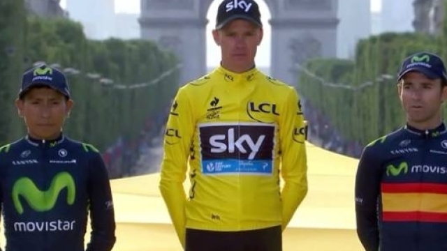 Chris Froome sul podio del Tour de France con Quintana e Valverde