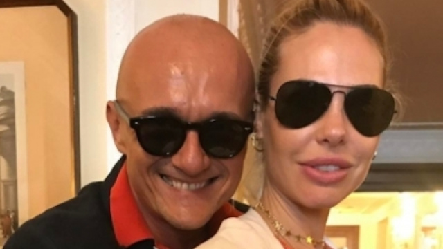 Ilary Blasi e Alfonso Signorini su Instagram