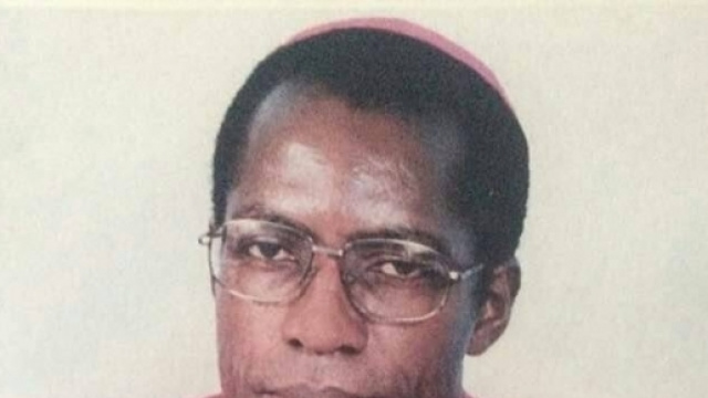 l'eveque de bafia qui s'est donn&eacute; la mort