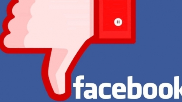 Mettere "mi piace" ad un commento diffamatorio su facebook pu&ograve; costare molto caro
