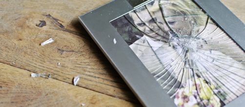 Jealousy does not happen by chance. It is a choice. (Photo via yoursacredcalling.com)