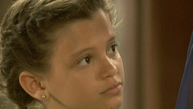 Il Segreto, spoiler spagnole: Camila preoccupata, sua figlia Belen in pericolo