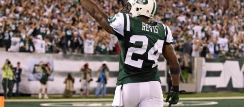 Dez Bryant wants Darrelle Revis with the Dallas Cowboys YouTube cap