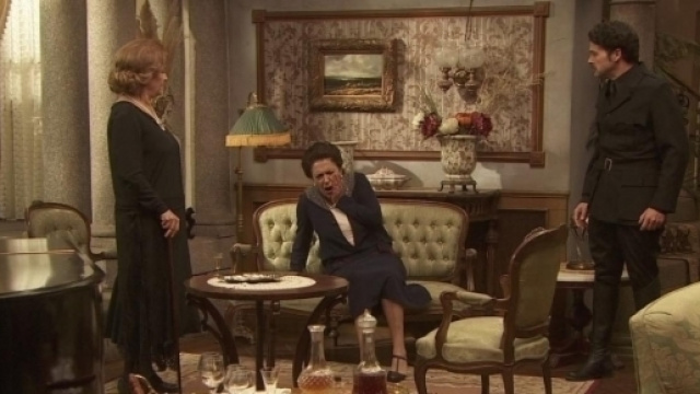 Il Segreto, anticipazioni giugno 2017: Cristobal picchia Francisca davanti ad una compiaciuta zia Eulalia