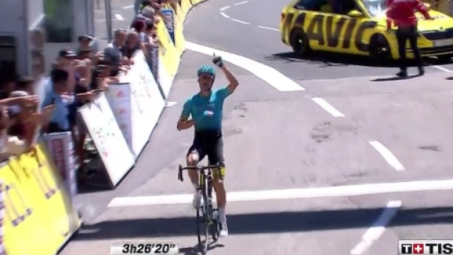 La vittoria di Jakob Fuglsang nell'ultima tappa