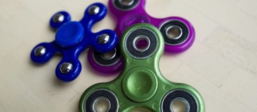 Fidget spinner photo via wikimedia commons