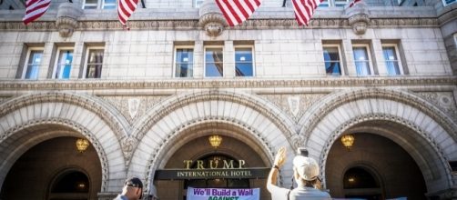 Trump international hotel in Washington D.C. / Image by Ted Eytan via Flickr:https://flic.kr/p/LdYMb9 | CC BY-SA 2.0