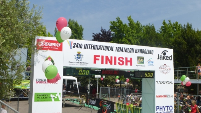 Arrivo 34th International Triathlon Bardolino