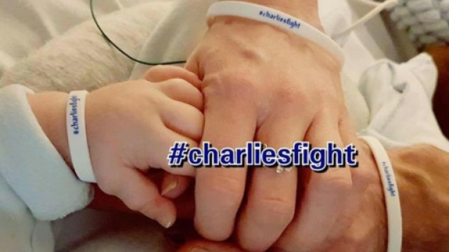 Charlie Gard, la sua malattia e la lotta dei genitori