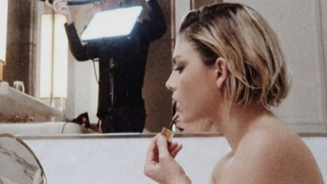 Emma criticata per alcune foto piccanti su Instagram: ecco la risposta della Marrone