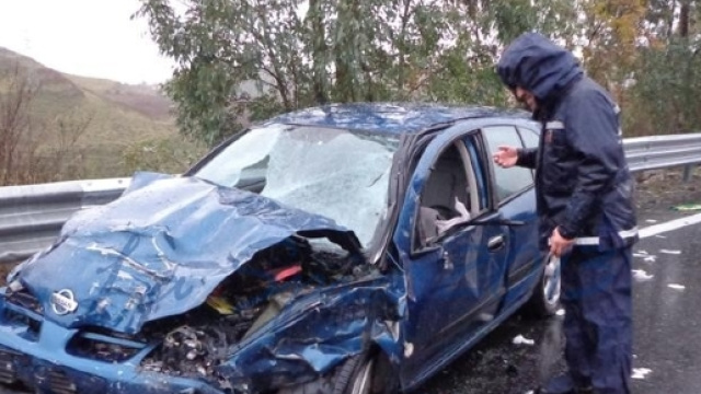 Calabria, avvocato rimane coinvolto in un sinistro: muore dopo diversi giorni di agonia. (foto di repertorio)