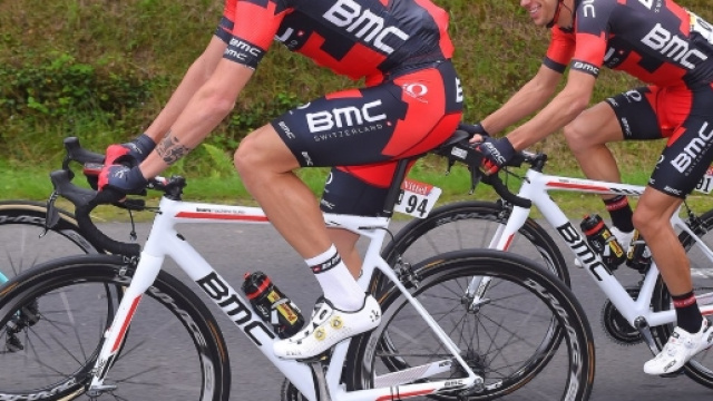 Damiano Caruso (BMC) leader provvisorio