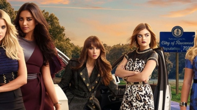 Le cinque protagoniste di Pretty Little Liars